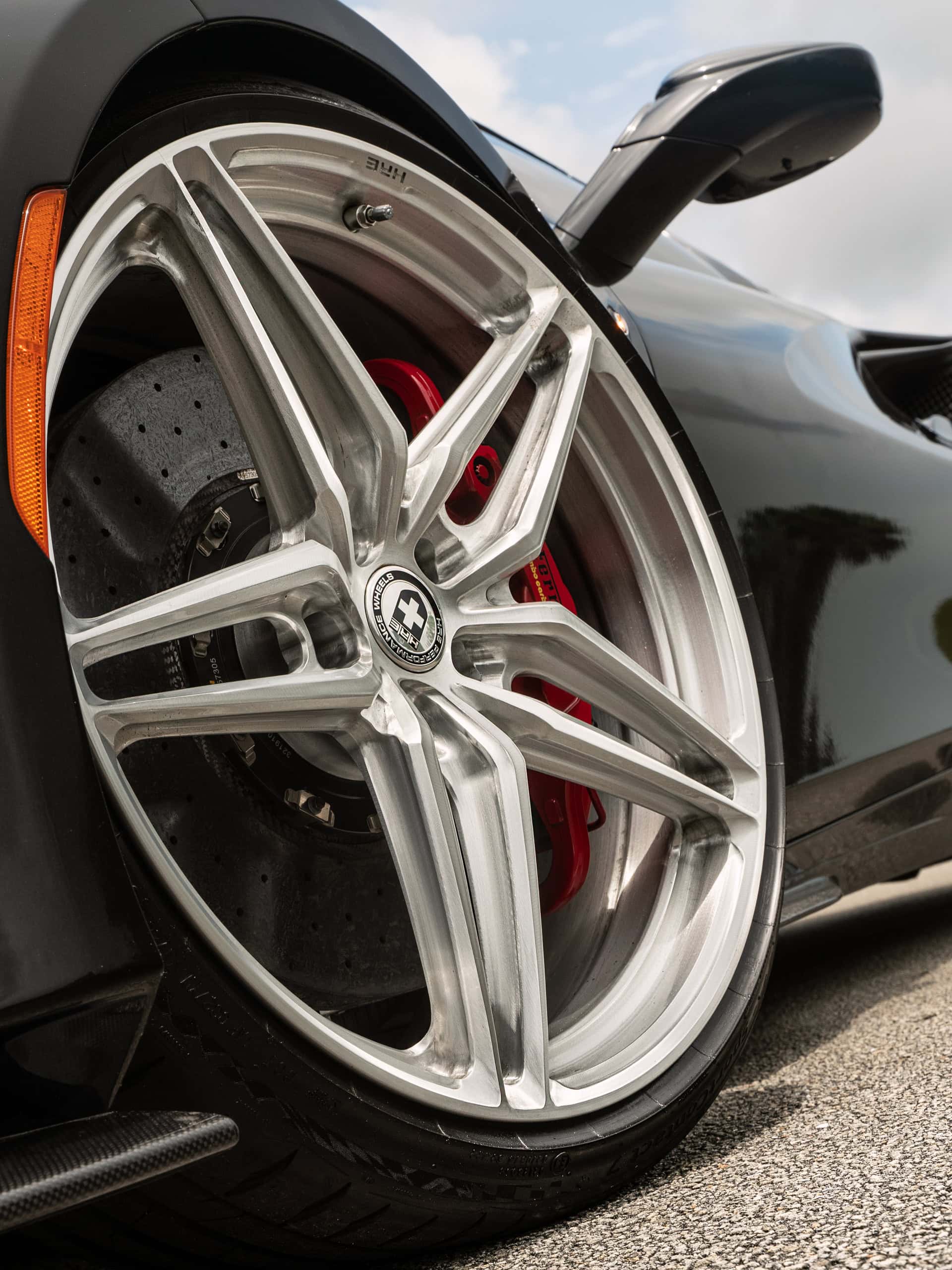 Photo 26 of Ferrari F8 Spider – HRE P107SC 