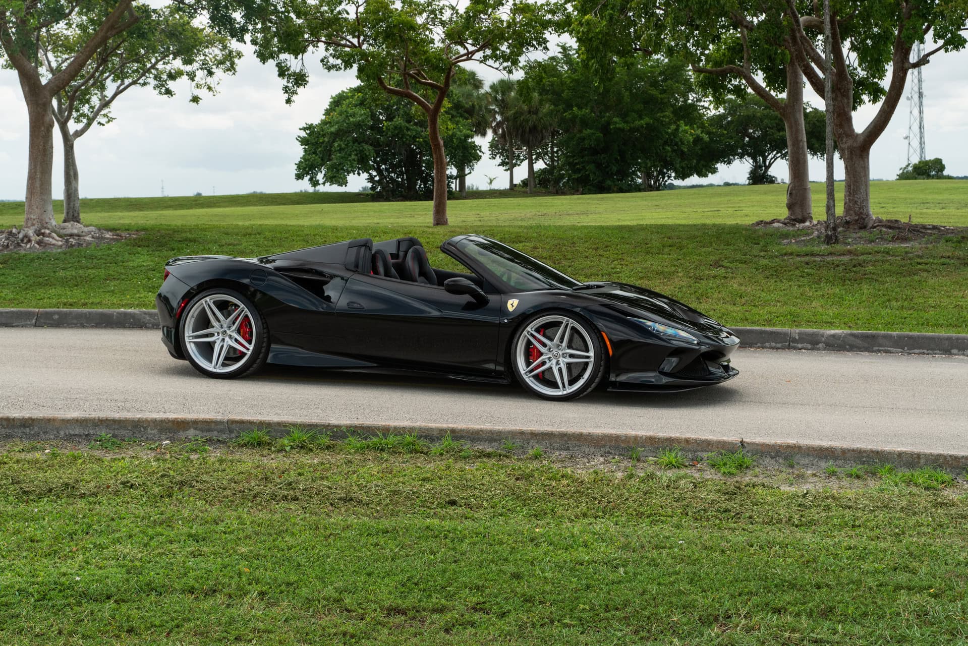 Ferrari F8 Spider – HRE P107SC 