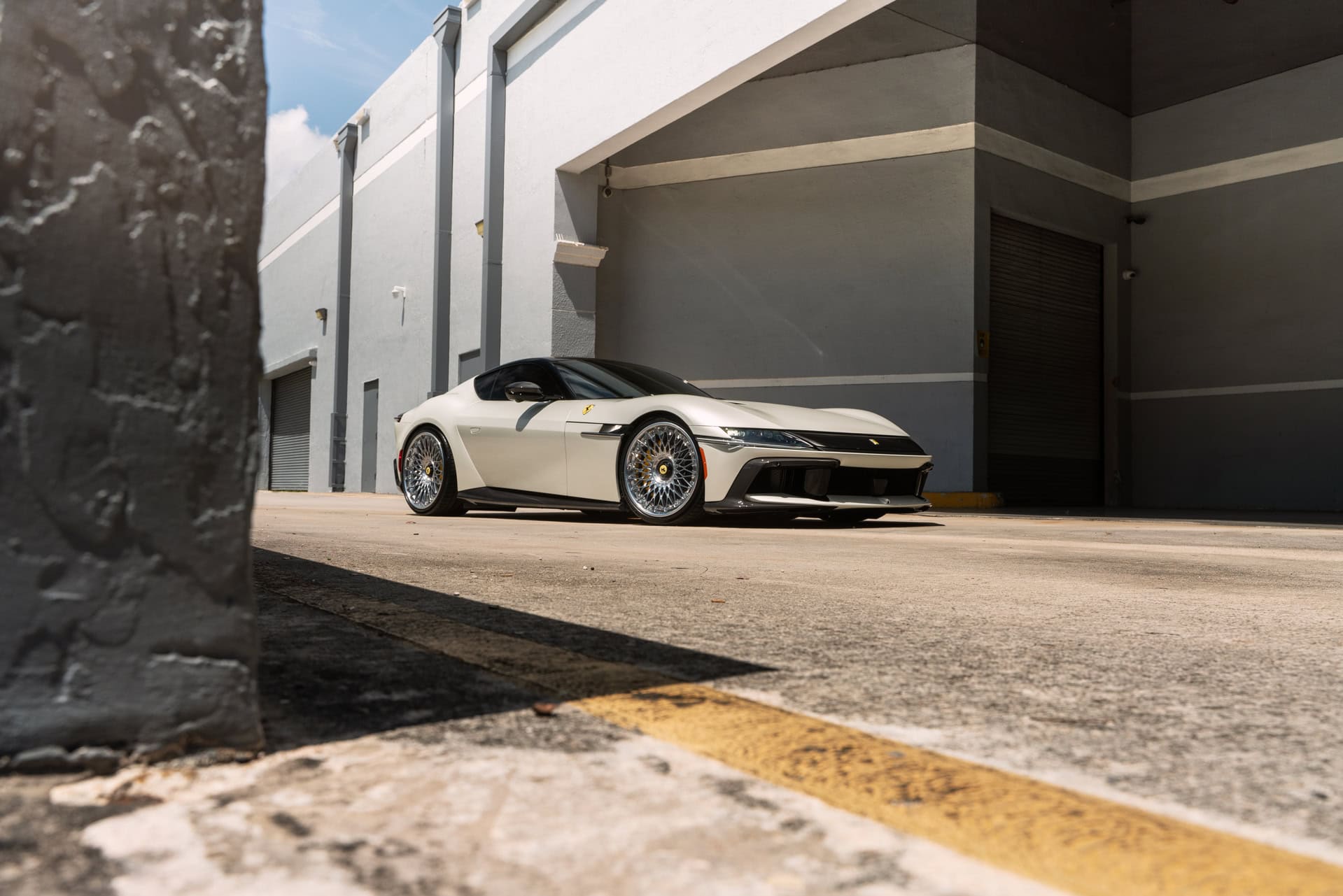 Ferrari 12cilindri on ANRKY Wheels