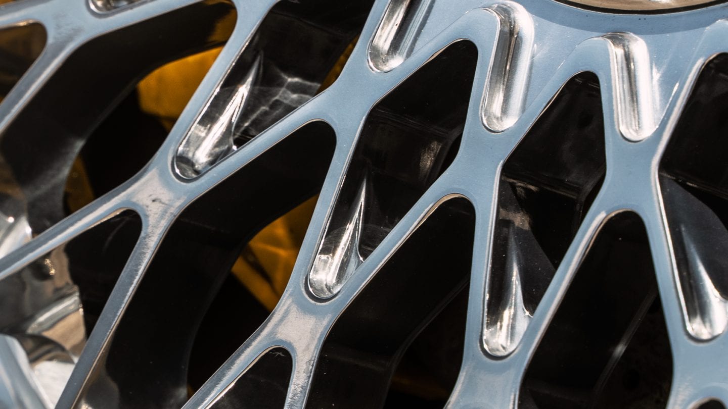 Ferrari 12cilindri on ANRKY Wheels