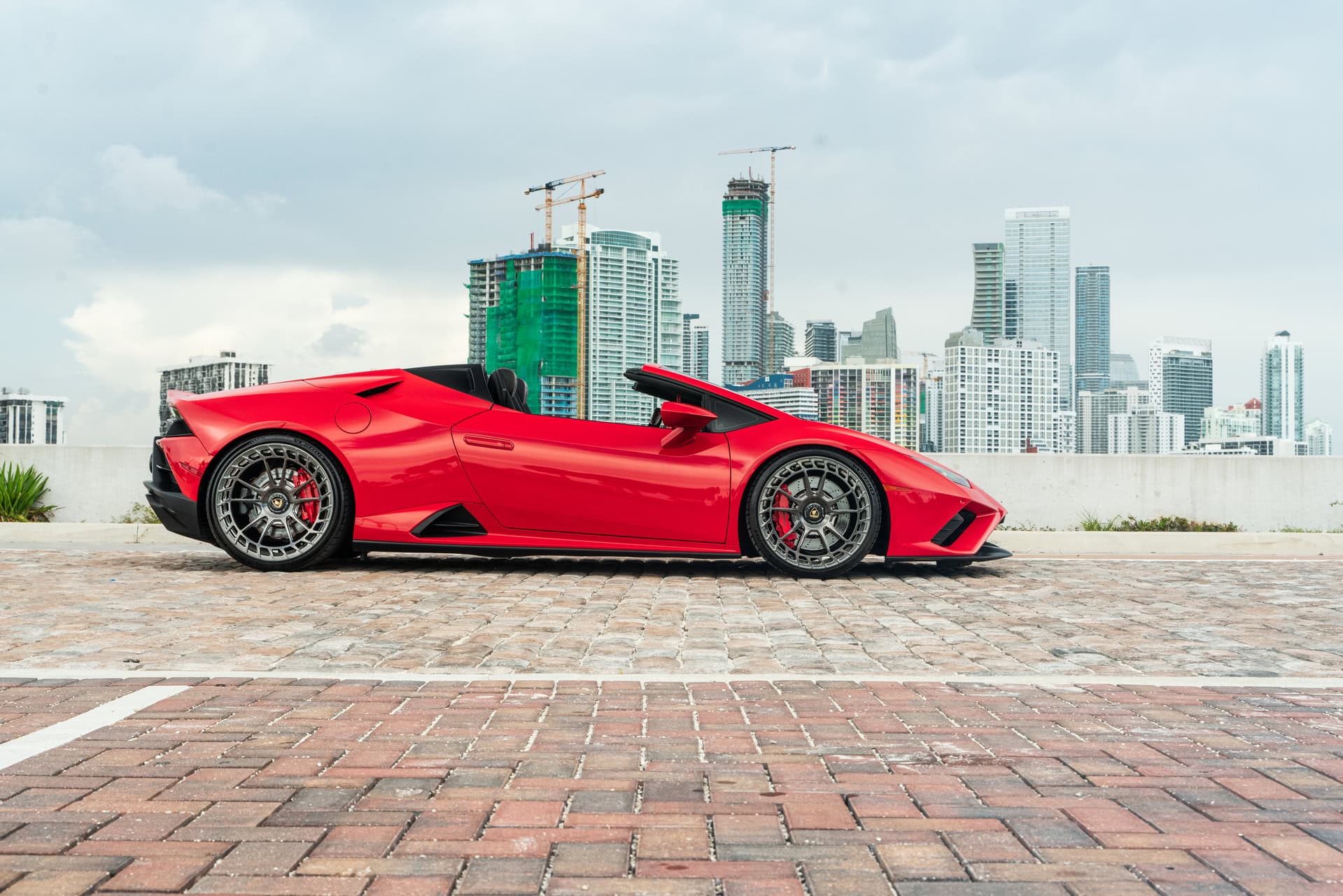 Lamborghini Huracan EVO on AG Wheels