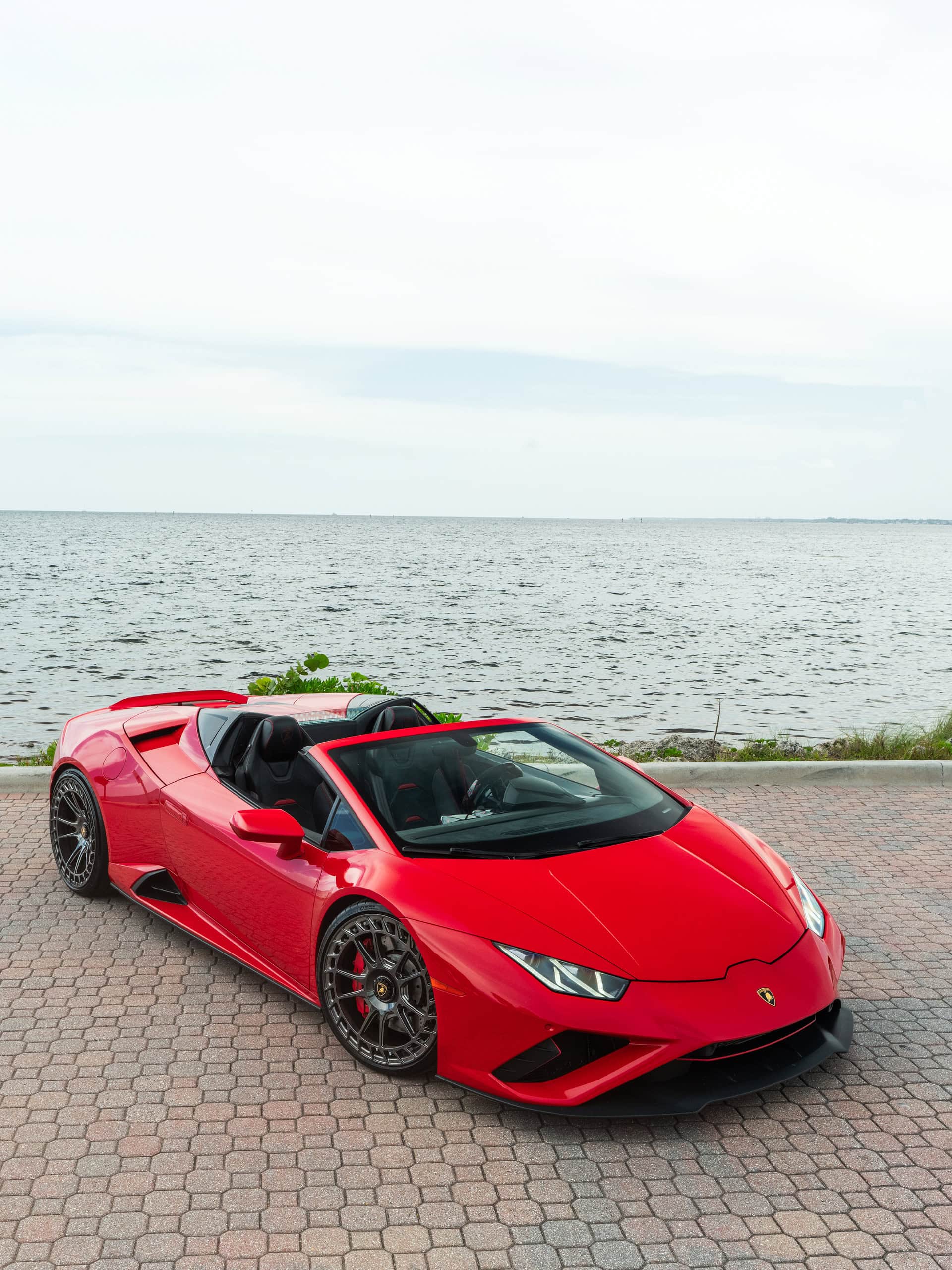 Lamborghini Huracan EVO on AG Wheels