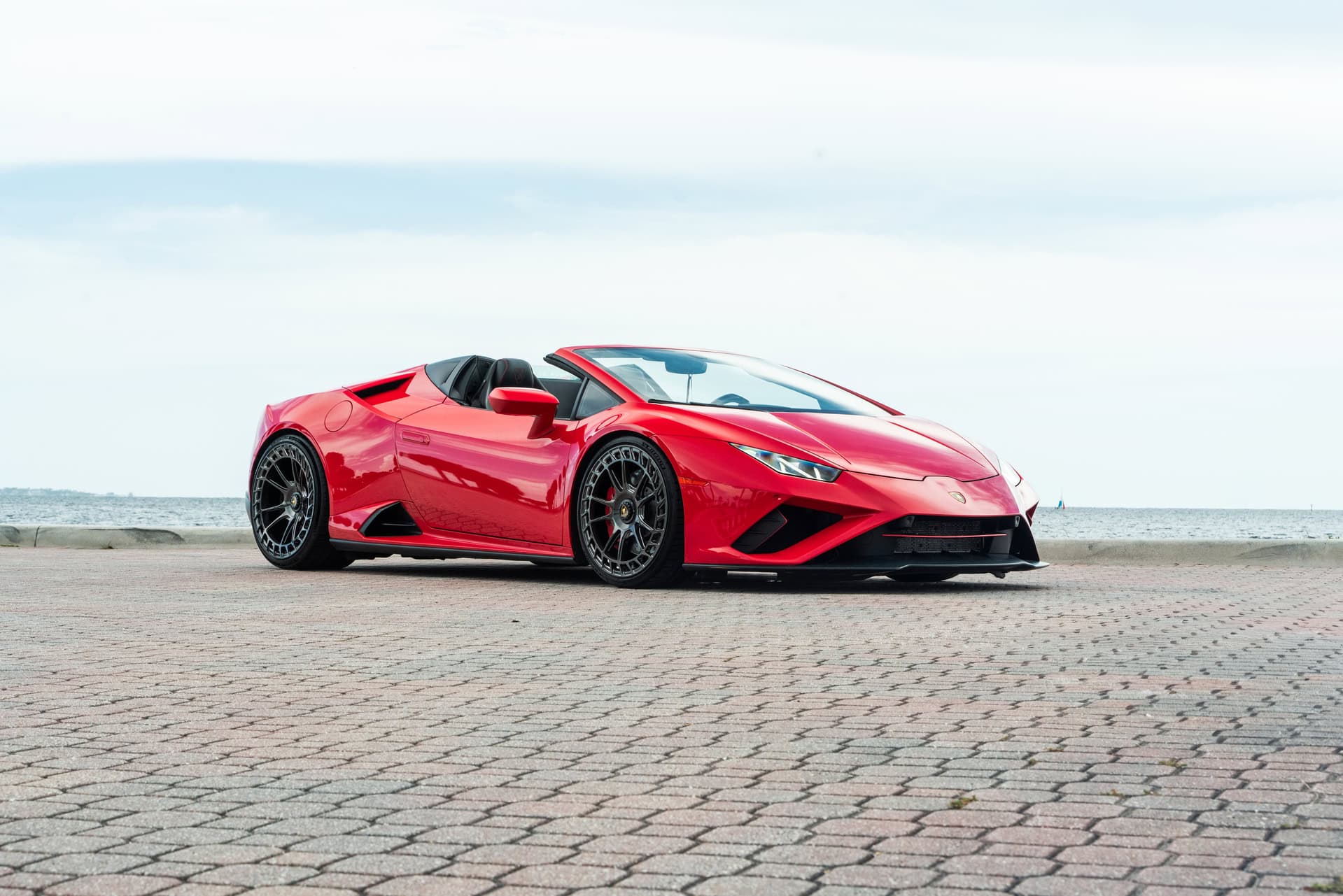 Lamborghini Huracan EVO on AG Wheels