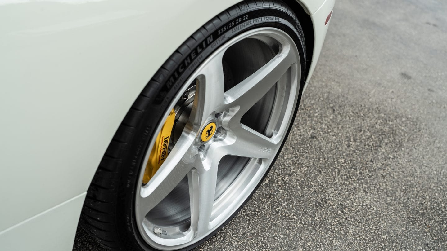 Ferrari 488 Spider on HRE 527M