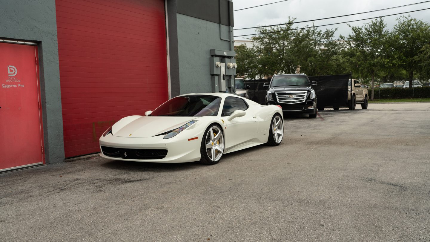 Ferrari 488 Spider on HRE 527M