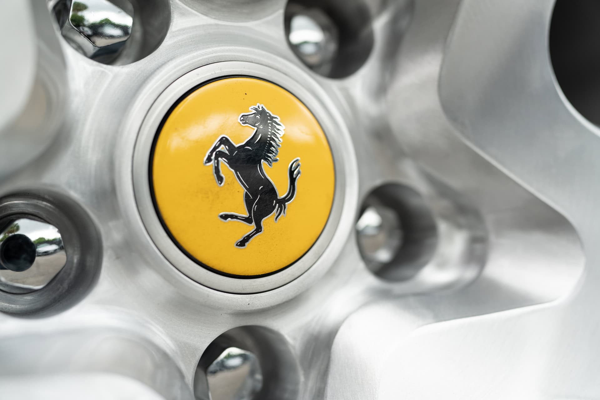 Ferrari 488 Spider on HRE 527M