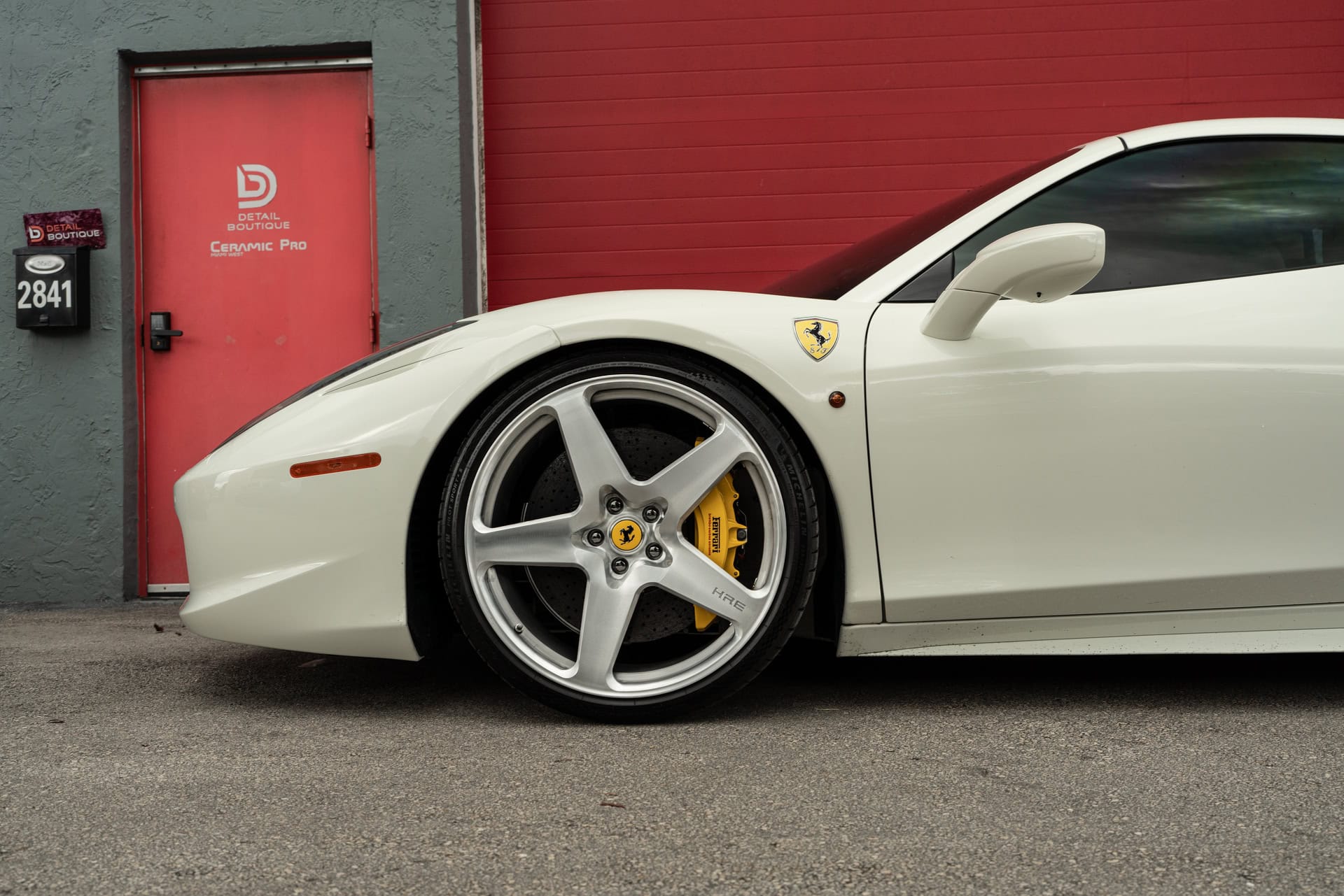 Ferrari 488 Spider on HRE 527M