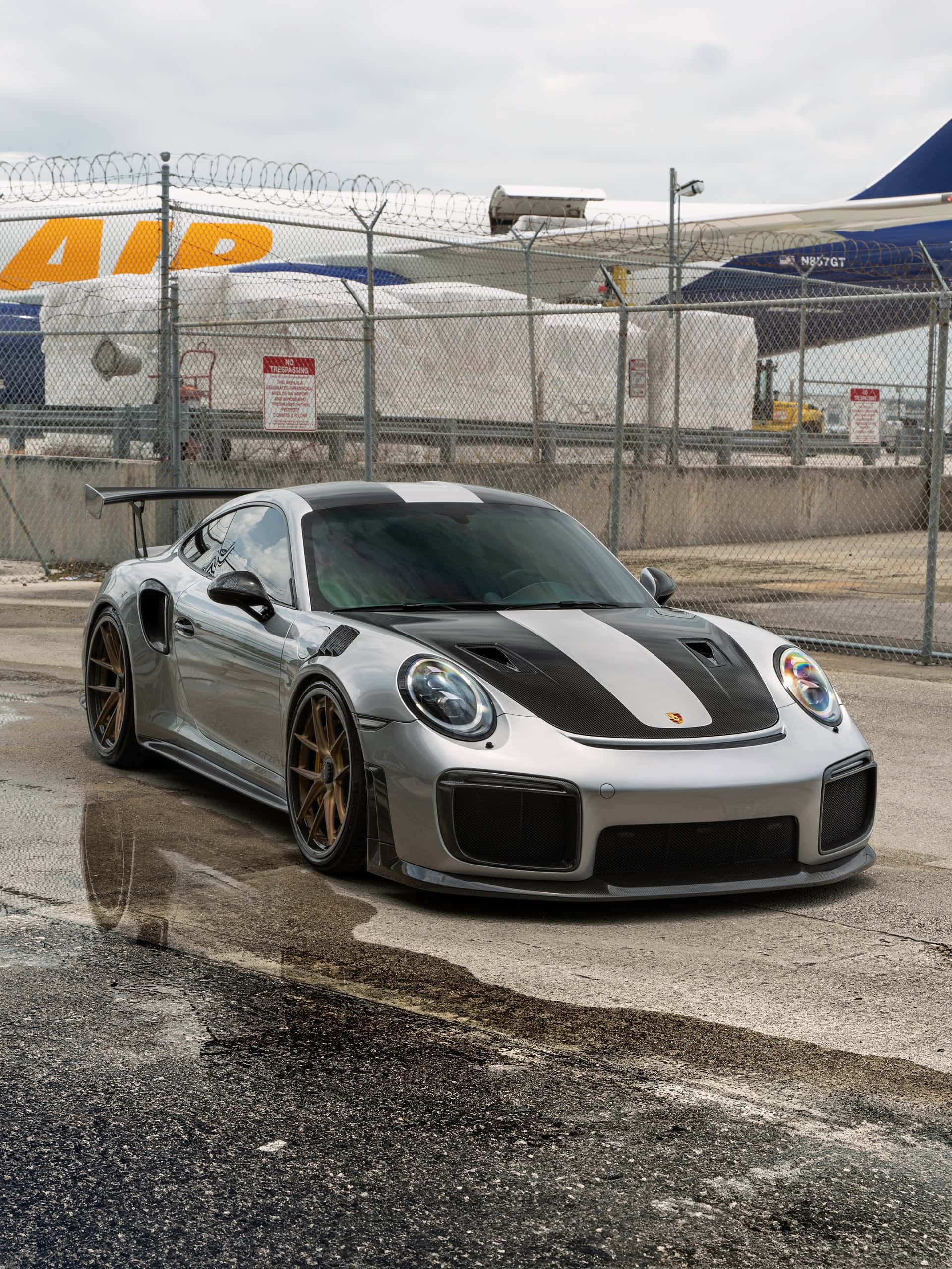 Porsche GT2RS on XR-301C carbon wheels from ANRKY