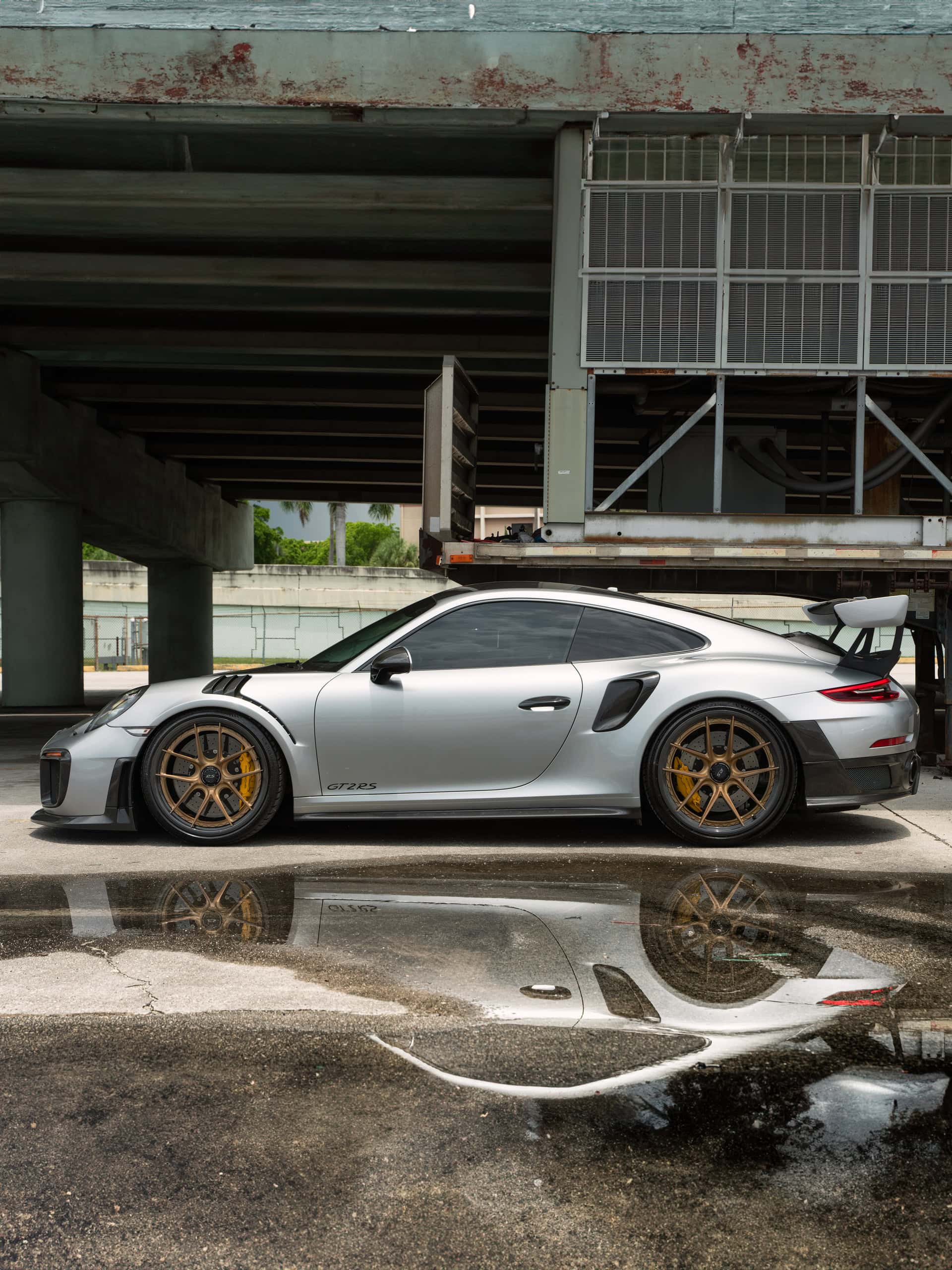 Porsche GT2RS on XR-301C carbon wheels from ANRKY