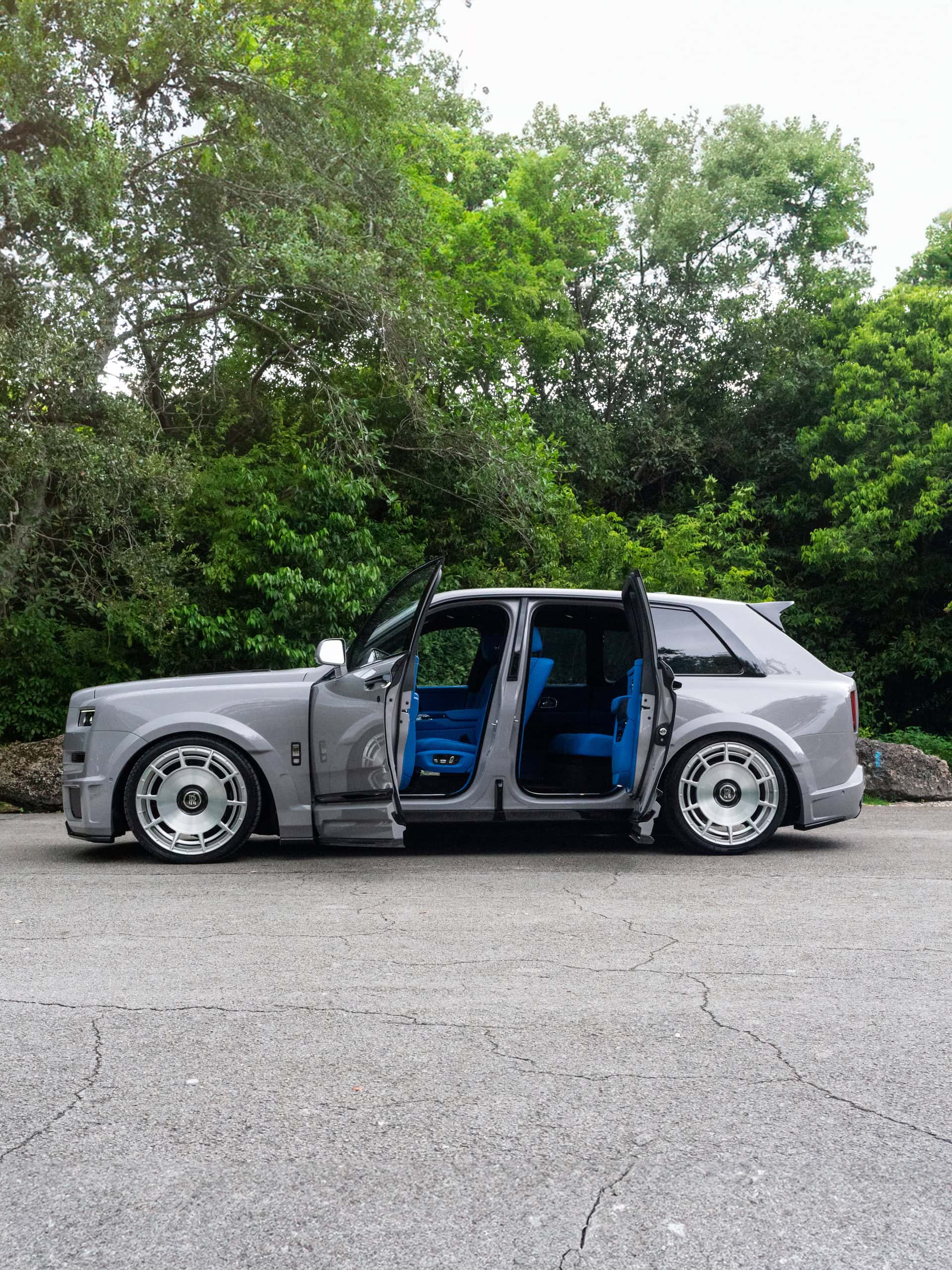 Rolls Royce Cullinan Urban Auto