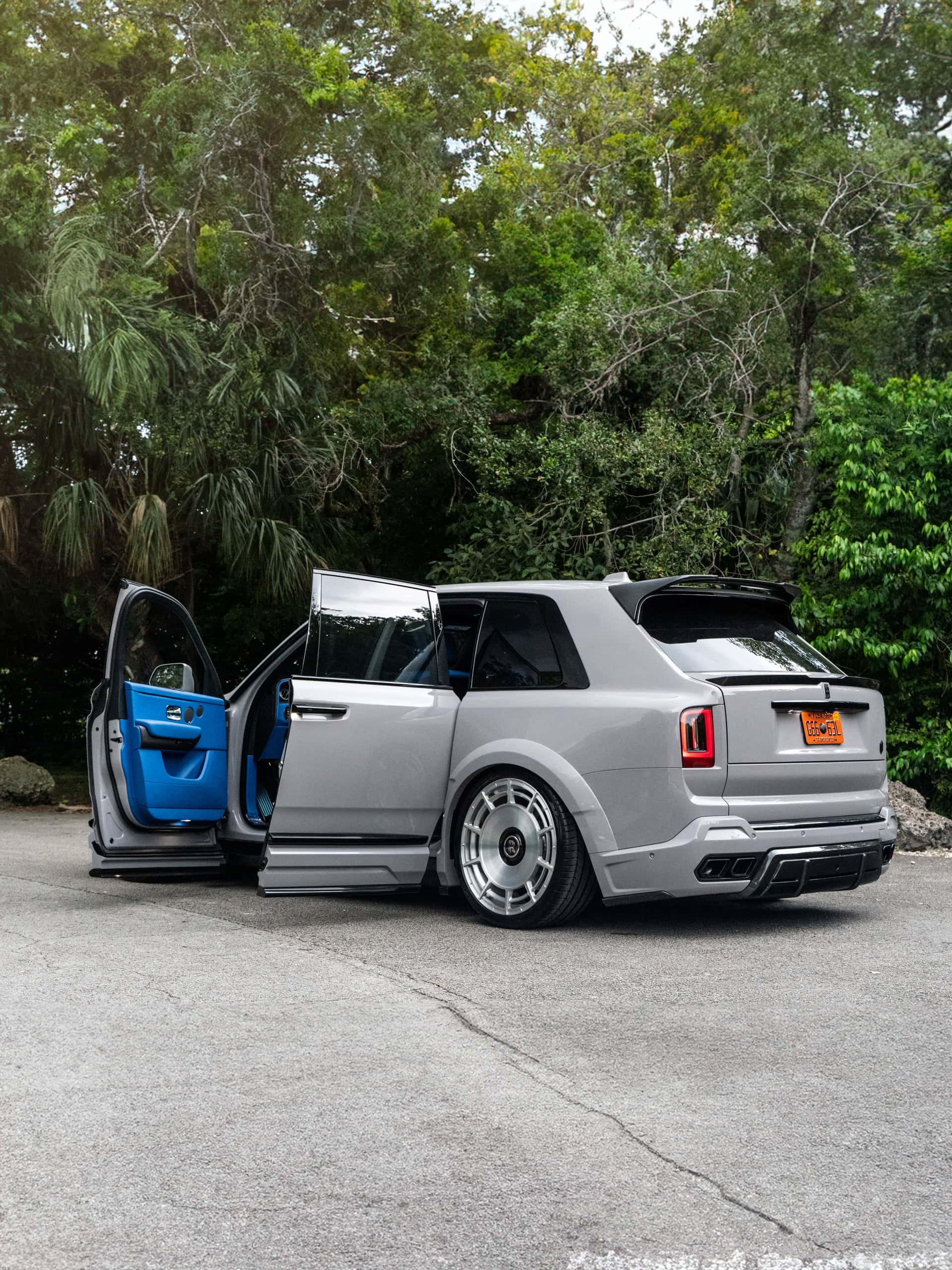 Rolls Royce Cullinan Urban Auto