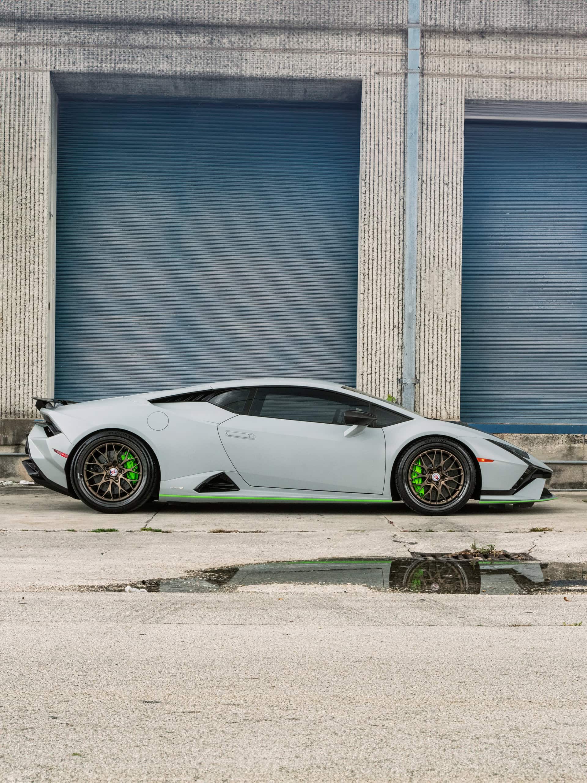 Lamborghini Huracan on HRE Wheels CRB-520