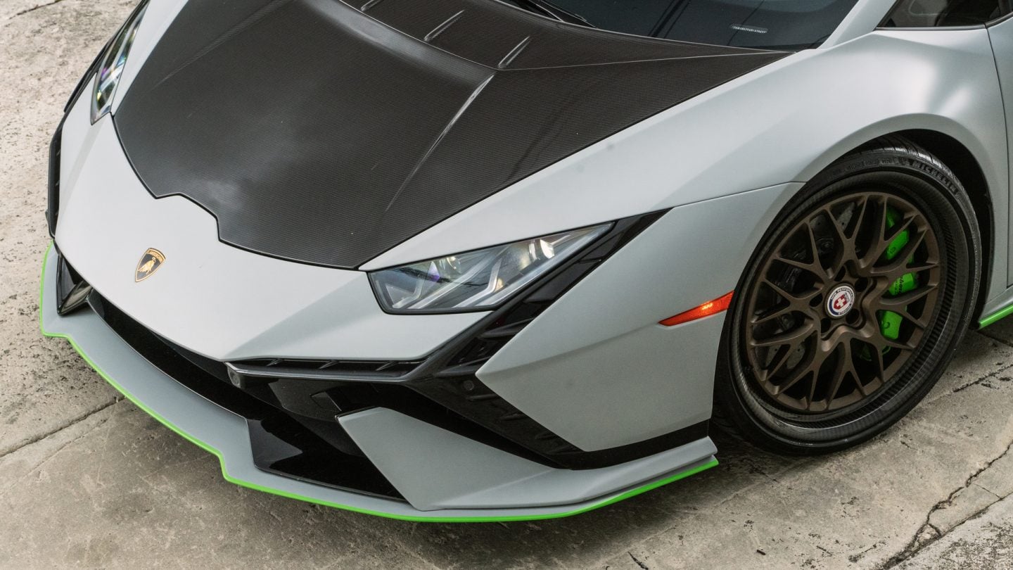 Lamborghini Huracan on HRE Wheels CRB-520