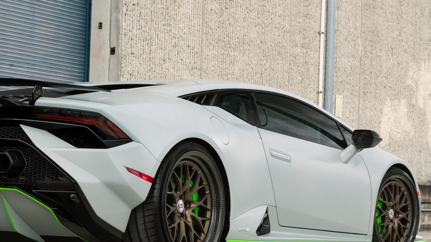Lamborghini Huracan on HRE Wheels CRB-520