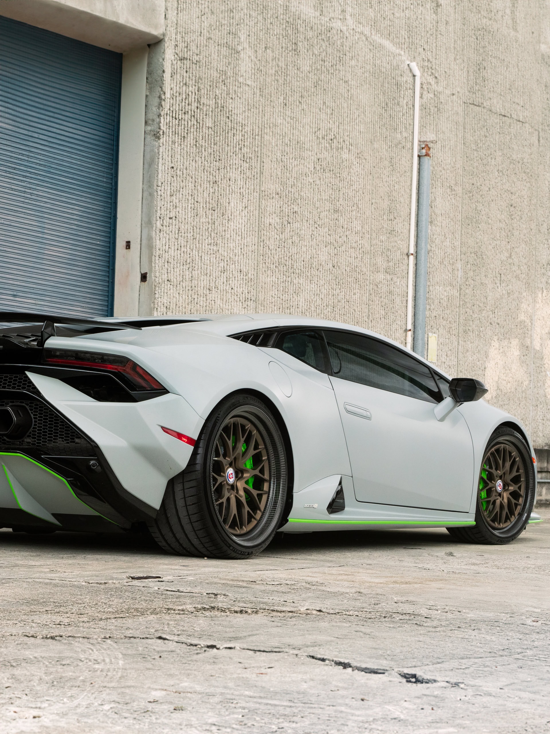 Lamborghini Huracan on HRE Wheels CRB-520
