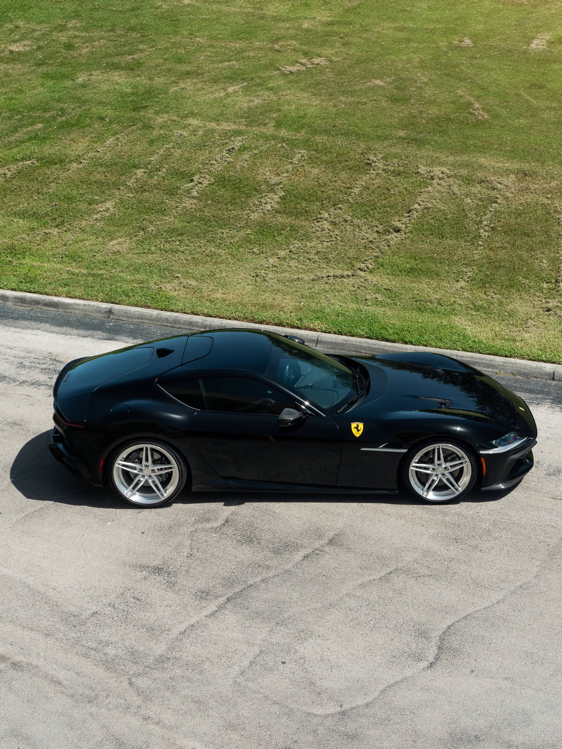 Ferrari 12Cilindri – ANRKY Wheels AN27 SeriesTWO