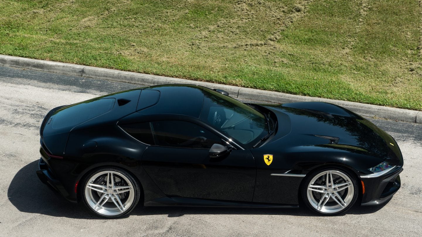 Ferrari 12cilindri on ANRKY AN17