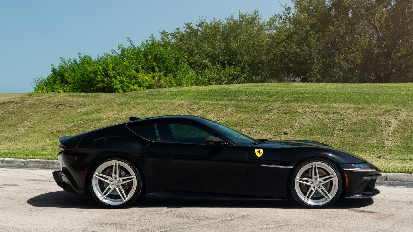 Ferrari 12cilindri on ANRKY AN17