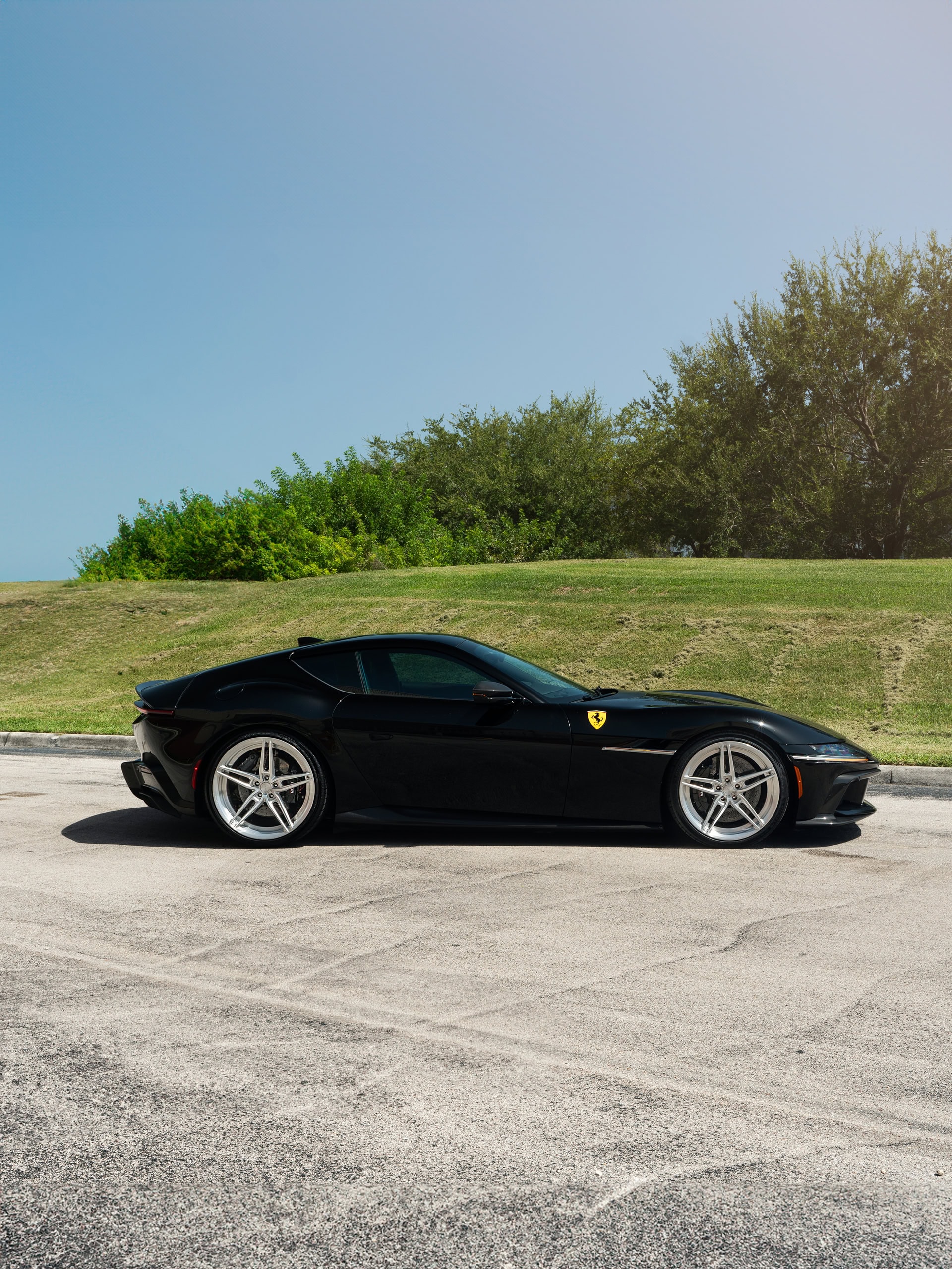 Ferrari 12cilindri on ANRKY AN17