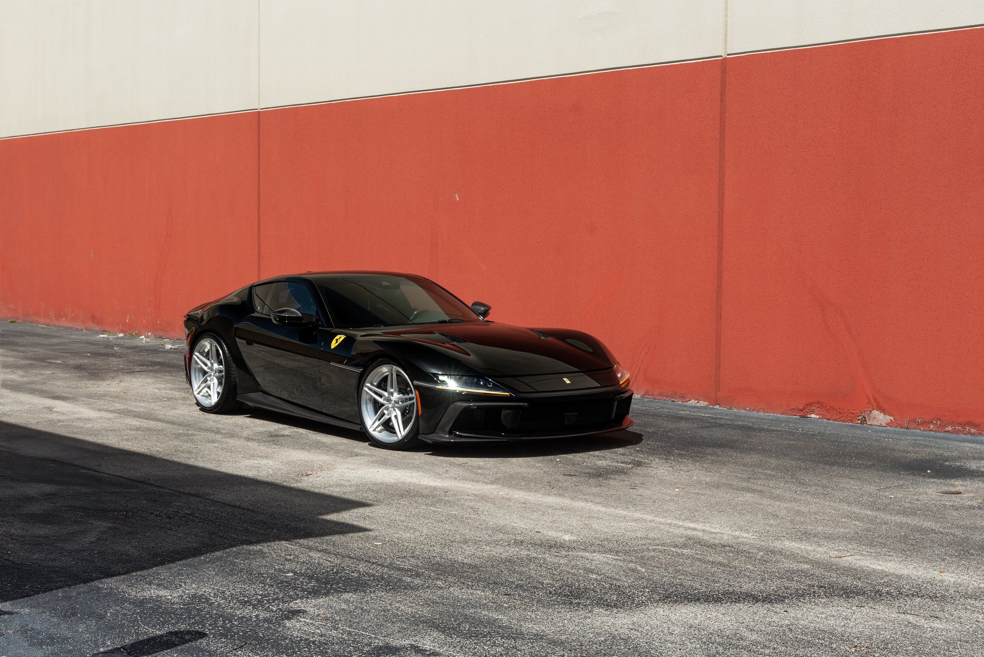 Photo 28 of Ferrari 12 Cilindri | Nero | on ANRKY AN27 | Brushed Clear