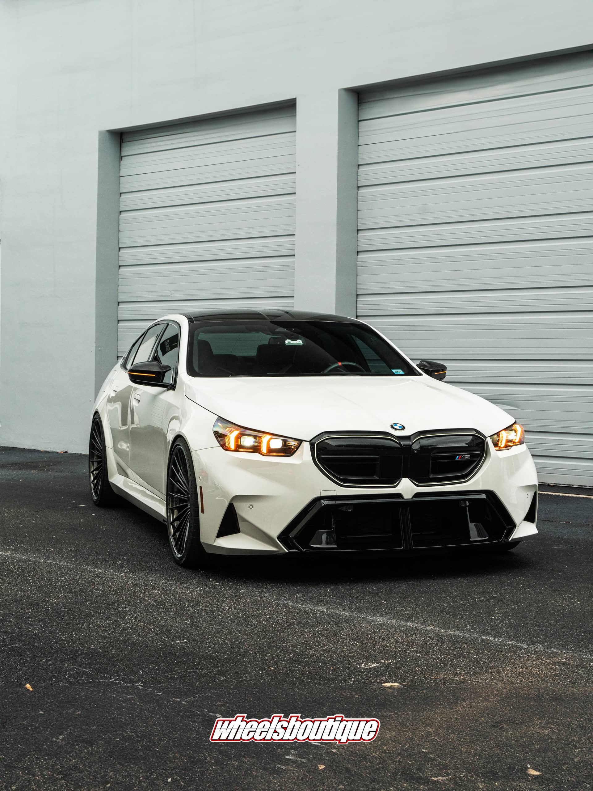 BMW G90 M5 on ANRKY XR-370