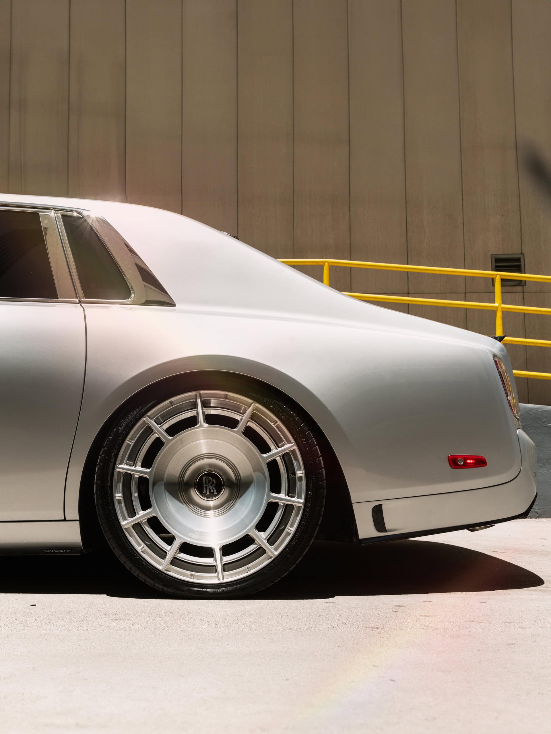 Rolls Royce Phantom on AG Wheels