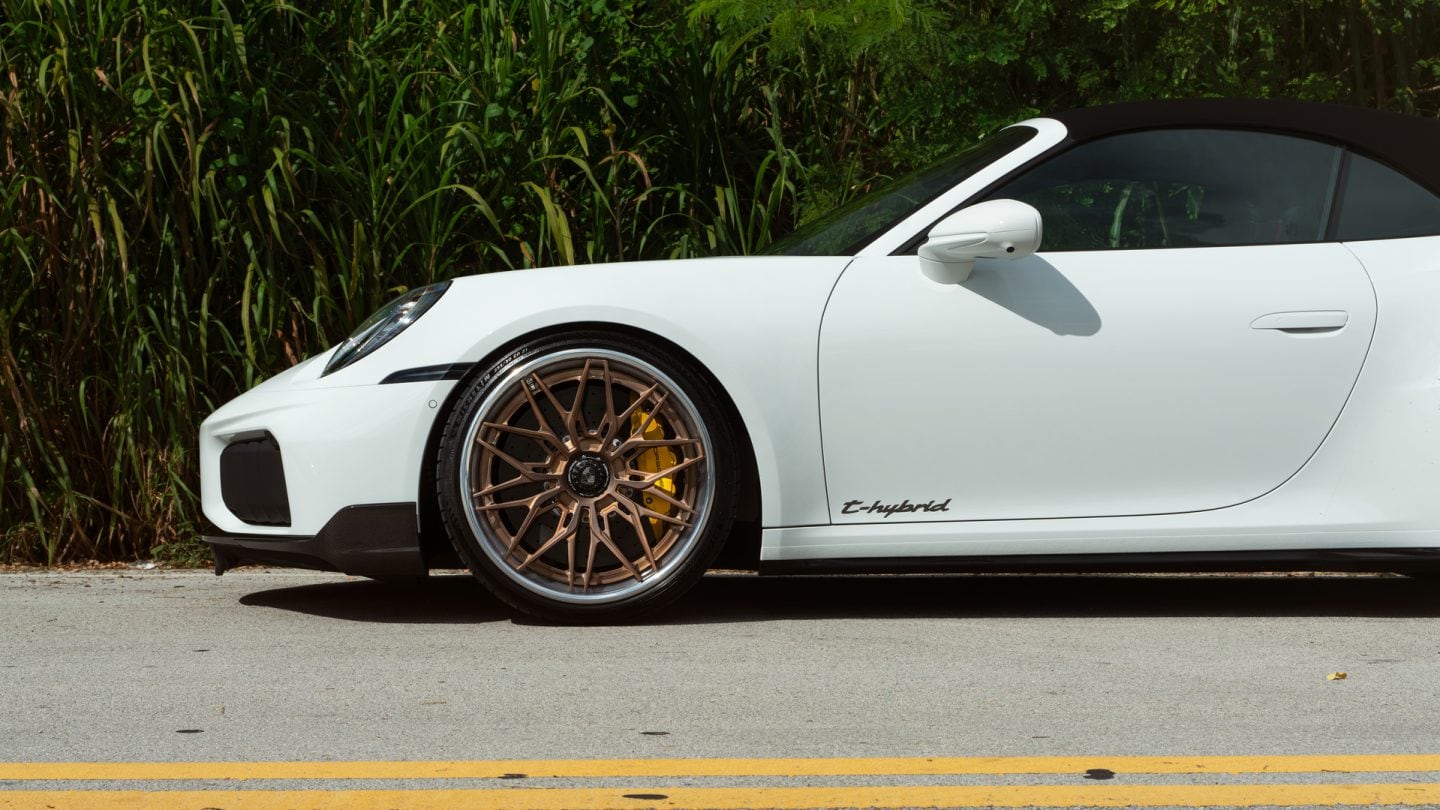 Porsche 992 on ANRKY S1-X3 Brushed Bronze