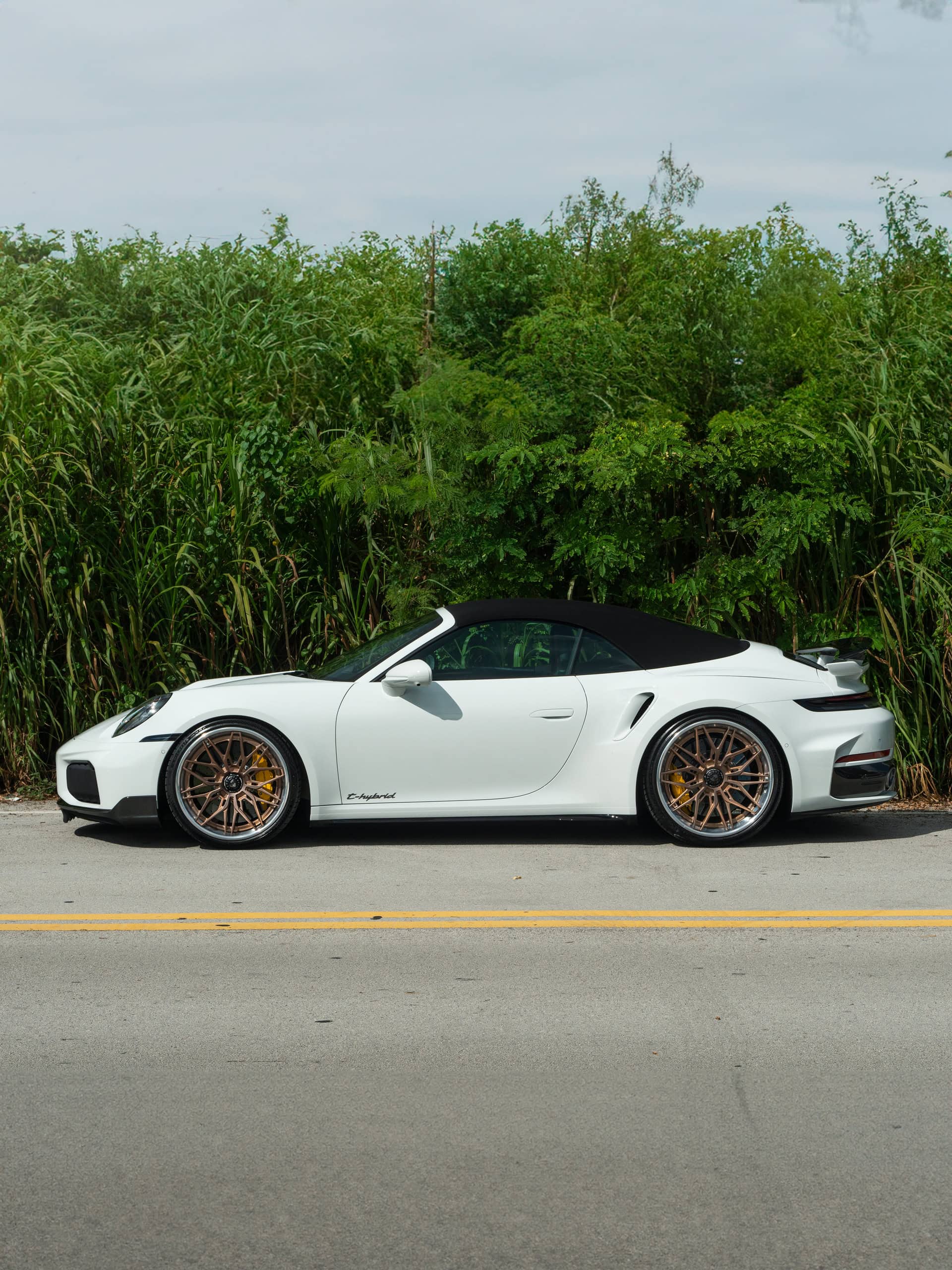 Porsche 992 on ANRKY S1-X3 Brushed Bronze