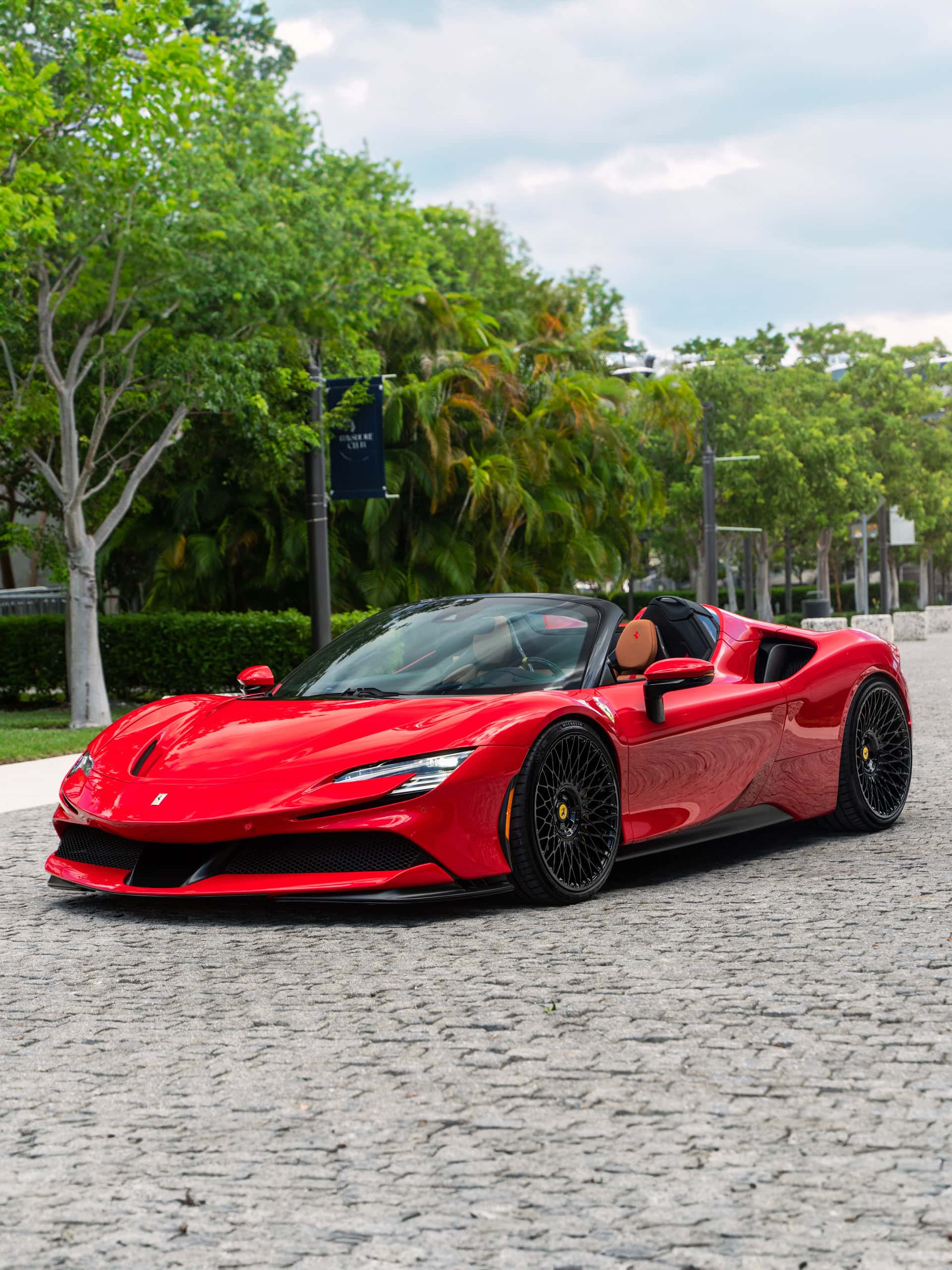 Ferrari SF90 Spider on ANRKY RS7.2