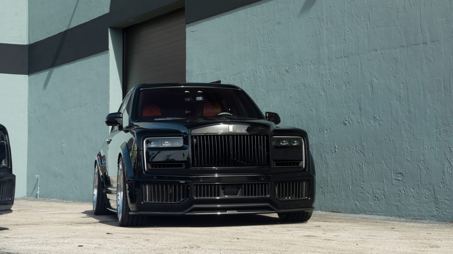 Rolls Royce Cullinan x2 on Urban Kits