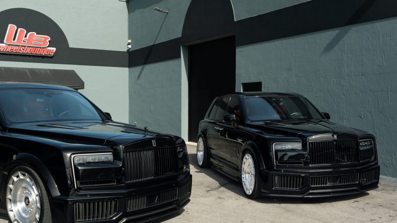 Rolls Royce Cullinan x2 on Urban Kits