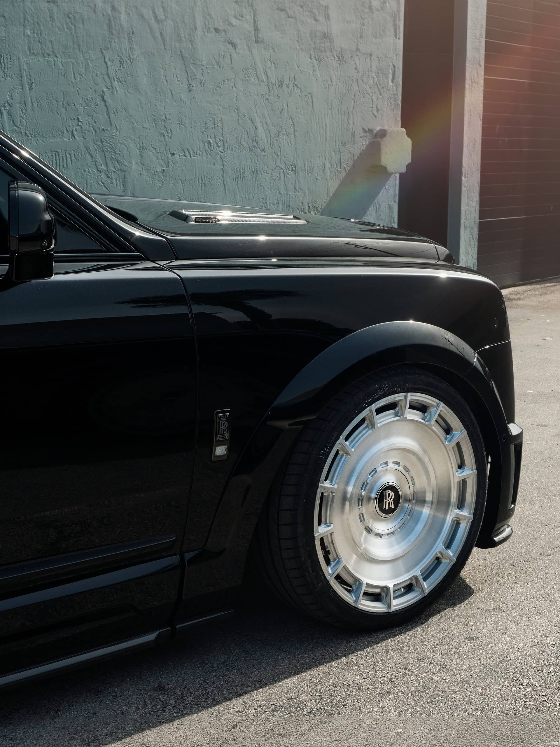 Rolls Royce Cullinan x2 on Urban Kits