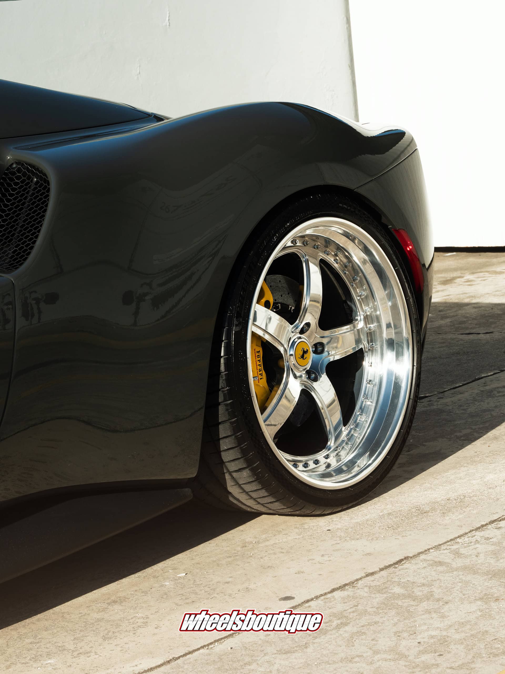 Photo 3 of Ferrari 296 GTS on 1886 Custom
