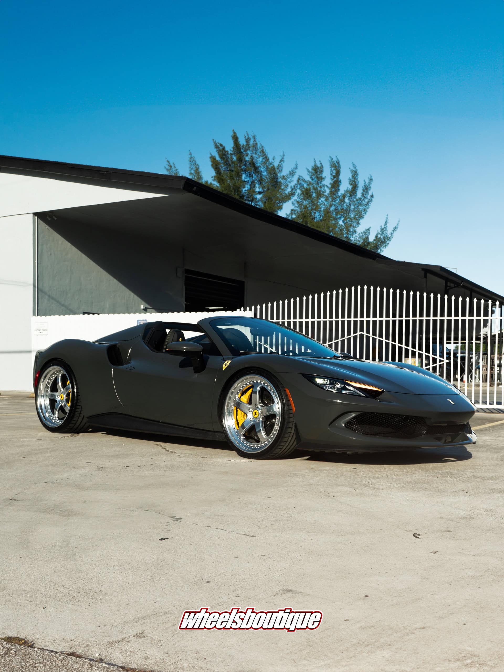 Photo 4 of Ferrari 296 GTS on 1886 Custom