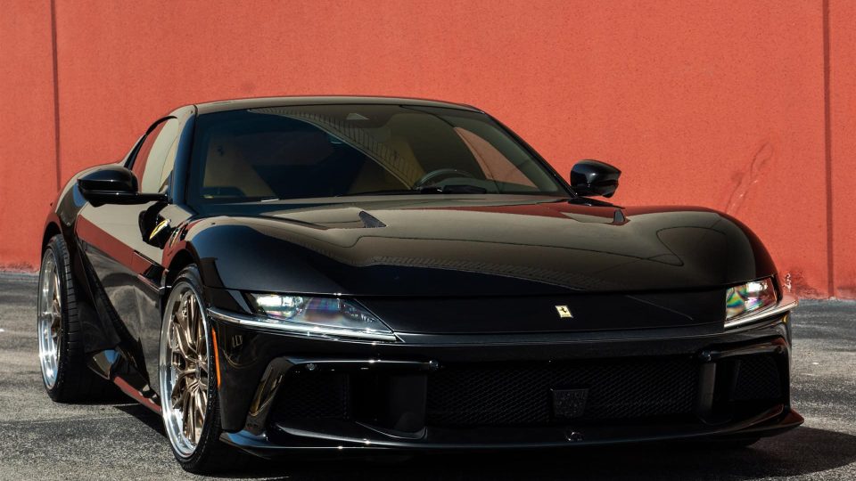 Ferrari 12 Cilindri | Nero Daytona | on ANRKY RS1 | Mirror Polished Champagne