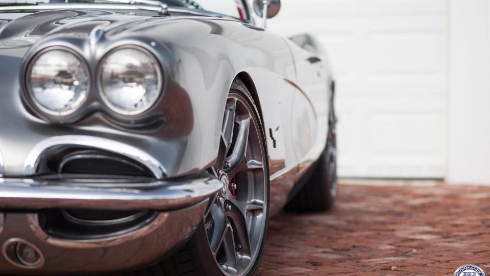 HRE R101 | Chevy 1962 Corvette Custom