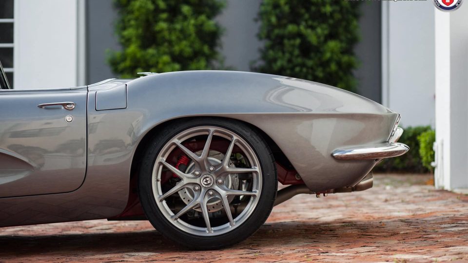 HRE R101 | Chevy 1962 Corvette Custom