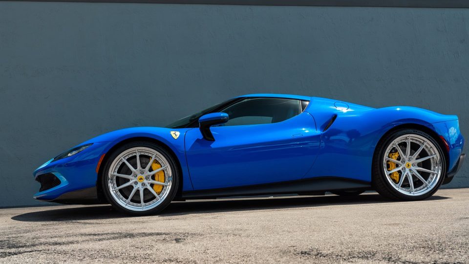 Ferrari 296 GTB | Azzurro Dino | HRE S104SC | Brushed Clear