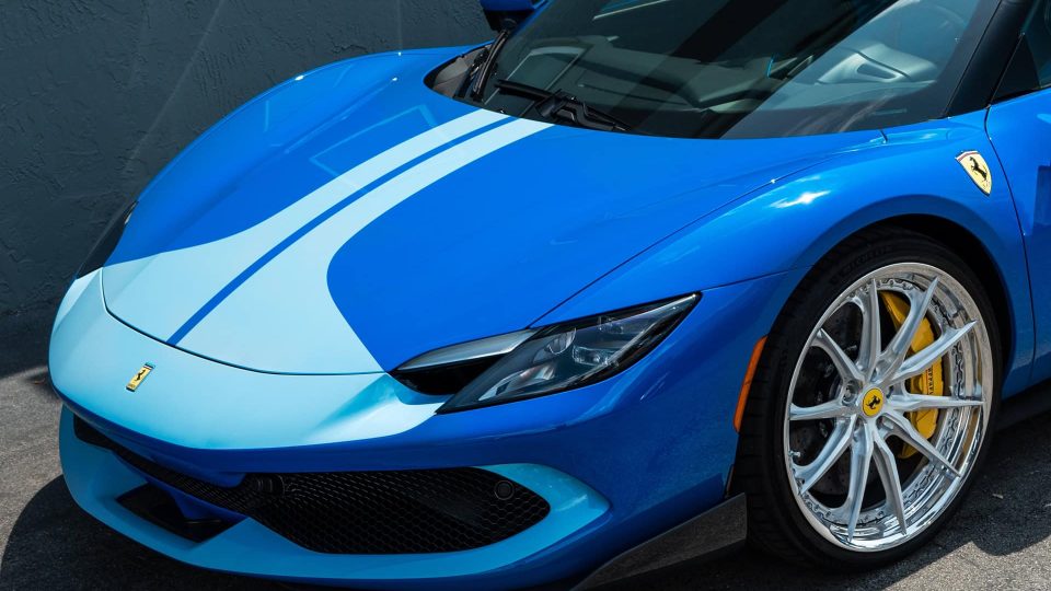 Ferrari 296 GTB | Azzurro Dino | HRE S104SC | Brushed Clear