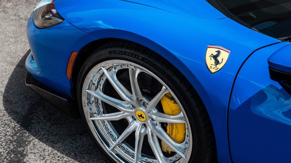 Ferrari 296 GTB | Azzurro Dino | HRE S104SC | Brushed Clear