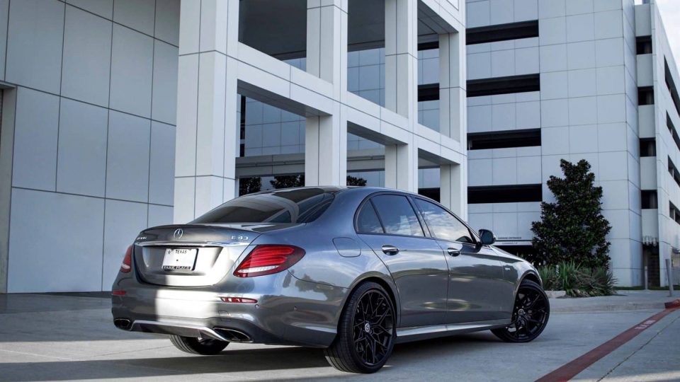 HRE FF10 | Mercedes-Benz W213 E43 AMG Sedan