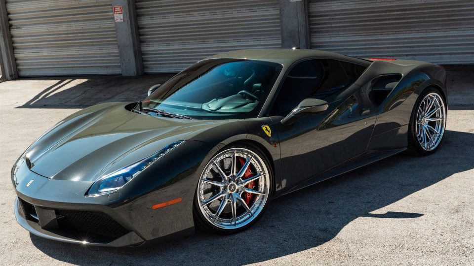 Ferrari 488 GTB | Grigio Medio | on HRE S104SC | Polished Clear