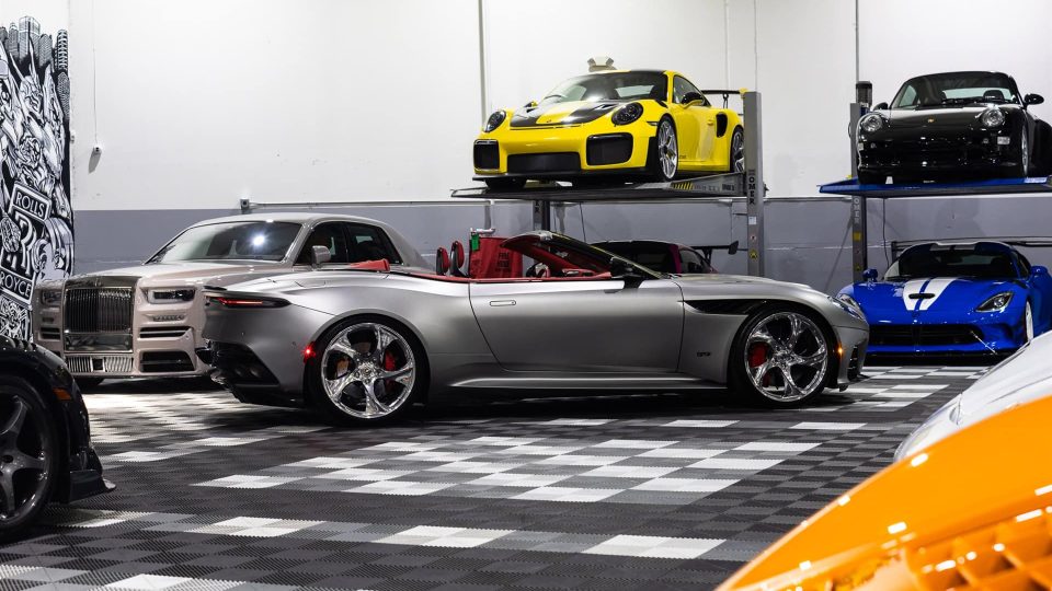 Aston Martin DBS 770 Ultimae on HRE Wheels 522M