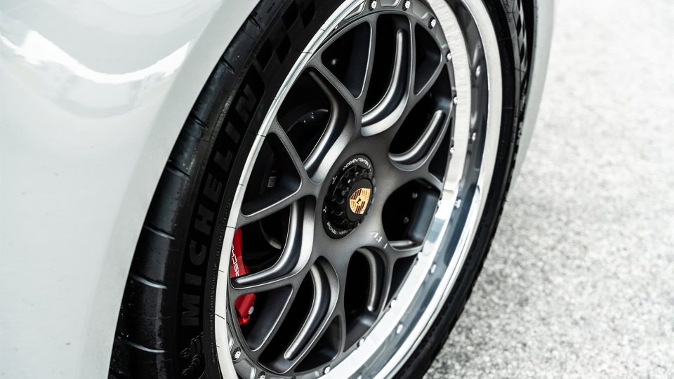 AL13 C007R | Porsche 992 GTS