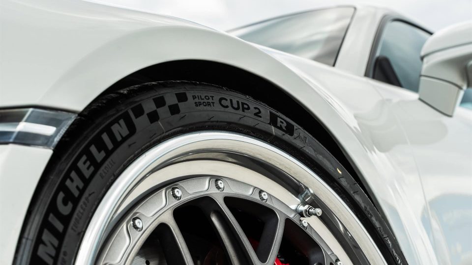 AL13 C007R | Porsche 992 GTS