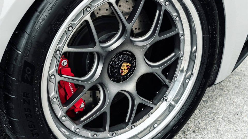 AL13 C007R | Porsche 992 GTS