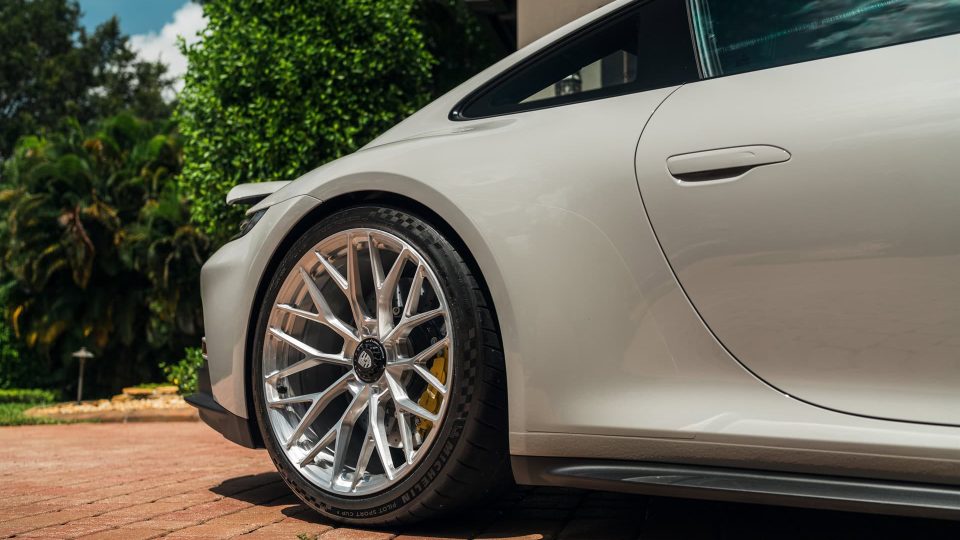 ANRKY AN10 | Porsche 992 GT3 Touring