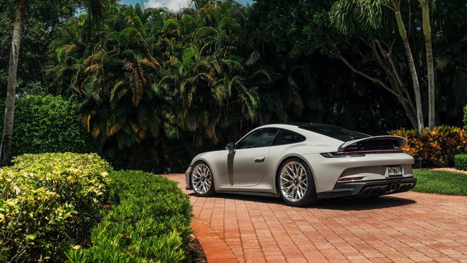 ANRKY AN10 | Porsche 992 GT3 Touring