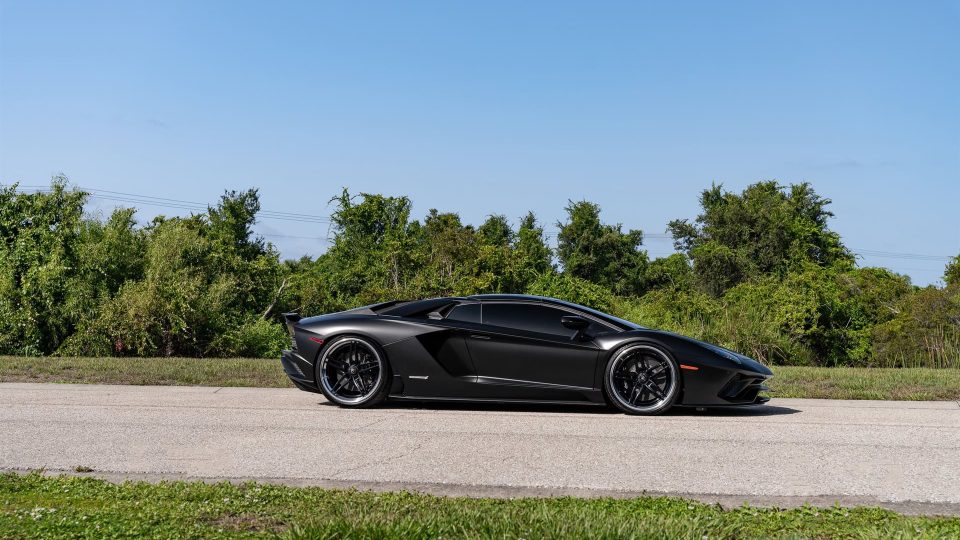 ANRKY AN37 | Lamborghini Aventador S Roadster 2