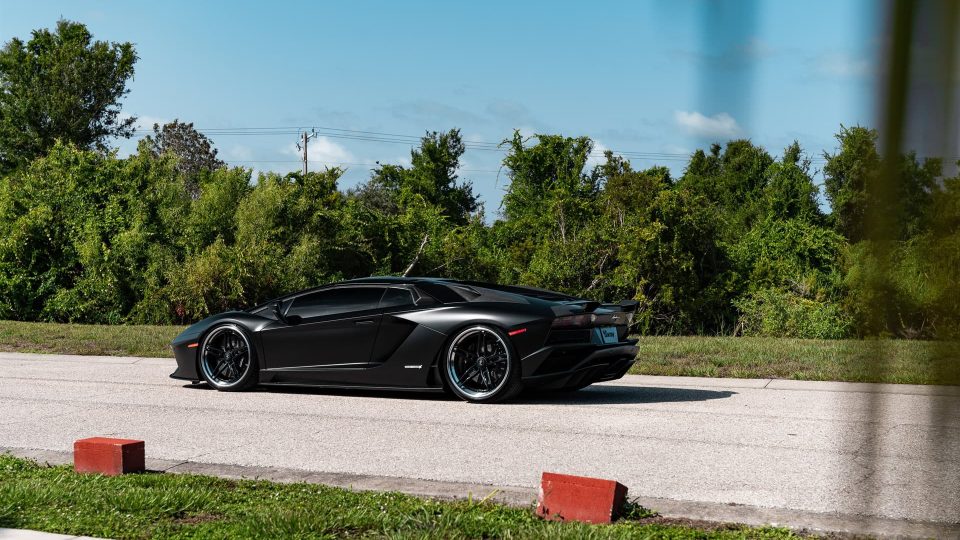 ANRKY AN37 | Lamborghini Aventador S Roadster 2